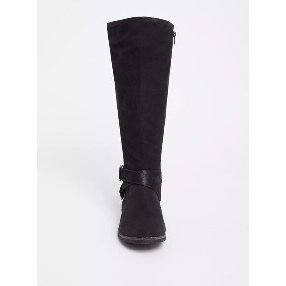 NWT Torrid Black Brushed Faux Leather Tall Buckle Zipper Boot Plus Size 7 Wide - Picture 1 of 8